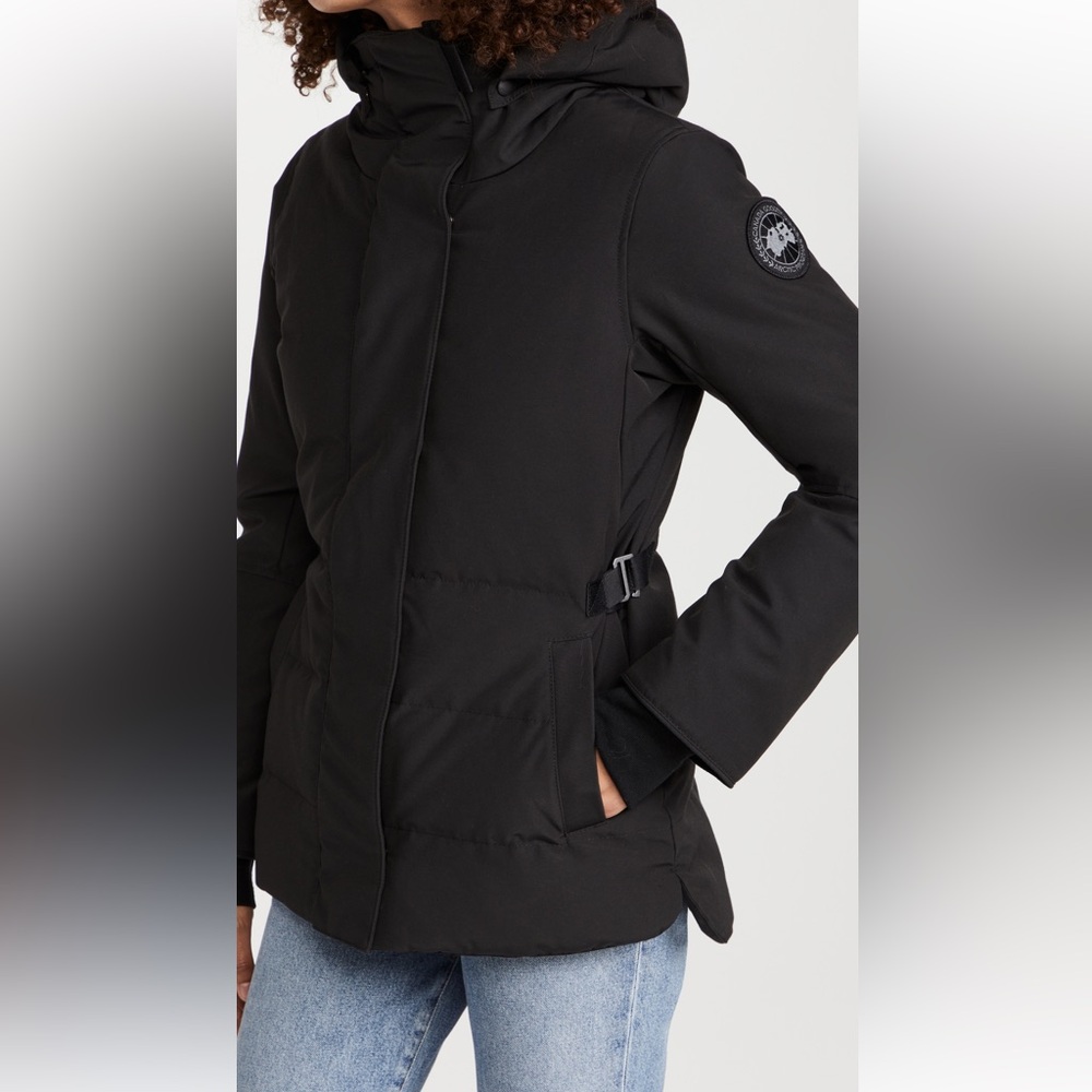 Canada Goose Lyndale Parka size XS